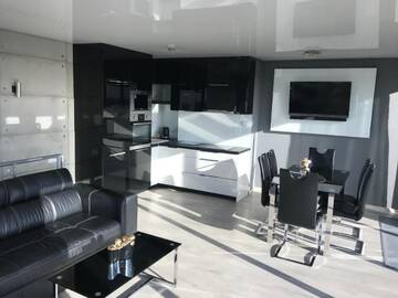 Фото номера Апартаменты в пентхаусе Апартаменты Porta Mare Apartment г. Дзивнувек 24