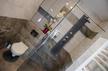 Фото номера Апартаменты с 2 спальнями Апартаменты Elegance Apartment г. Дзивнувек 46