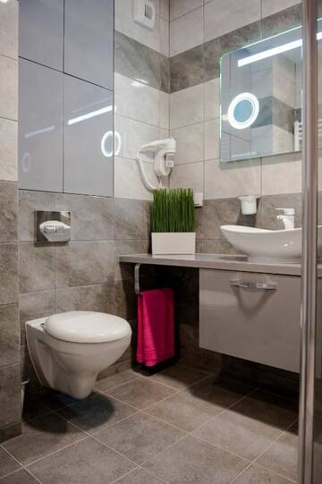 Фото номера Апартаменты с 2 спальнями Апартаменты Elegance Apartment г. Дзивнувек 57