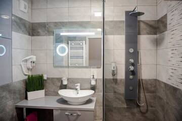 Фото номера Апартаменты с 2 спальнями Апартаменты Elegance Apartment г. Дзивнувек 29